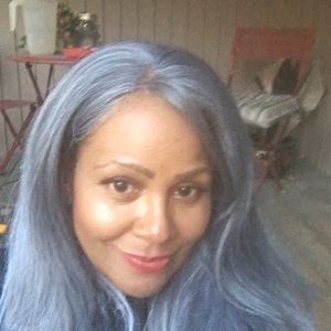 Meet your Posher, Joyce